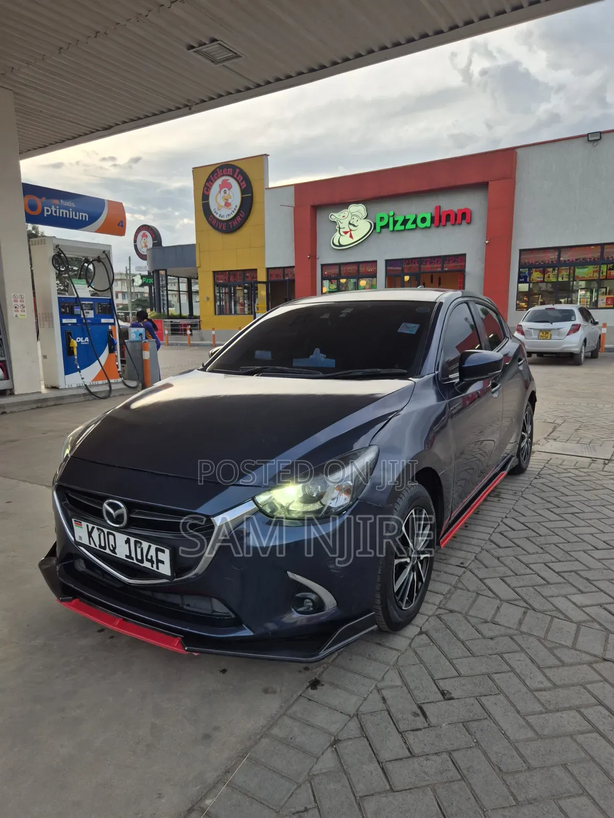 Mazda Demio 2017 Blue
