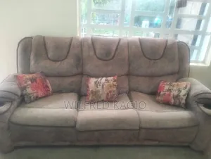 Semi Recliner Seats