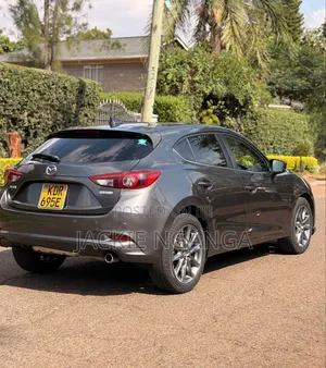 Mazda Axela 2016 Gray
