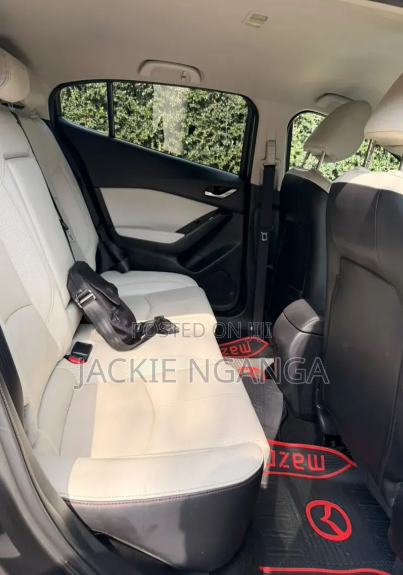 Mazda Axela 2016 Gray