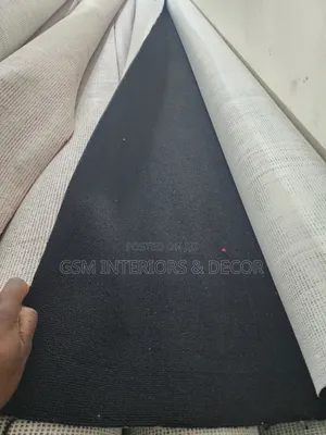 Black Wall to Wall Carpets for Offices and Easy Maintenance