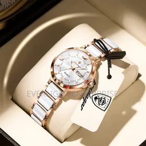 Poedagar Water Resistant Ladies Watch