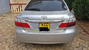 Toyota Premio 2009 Silver