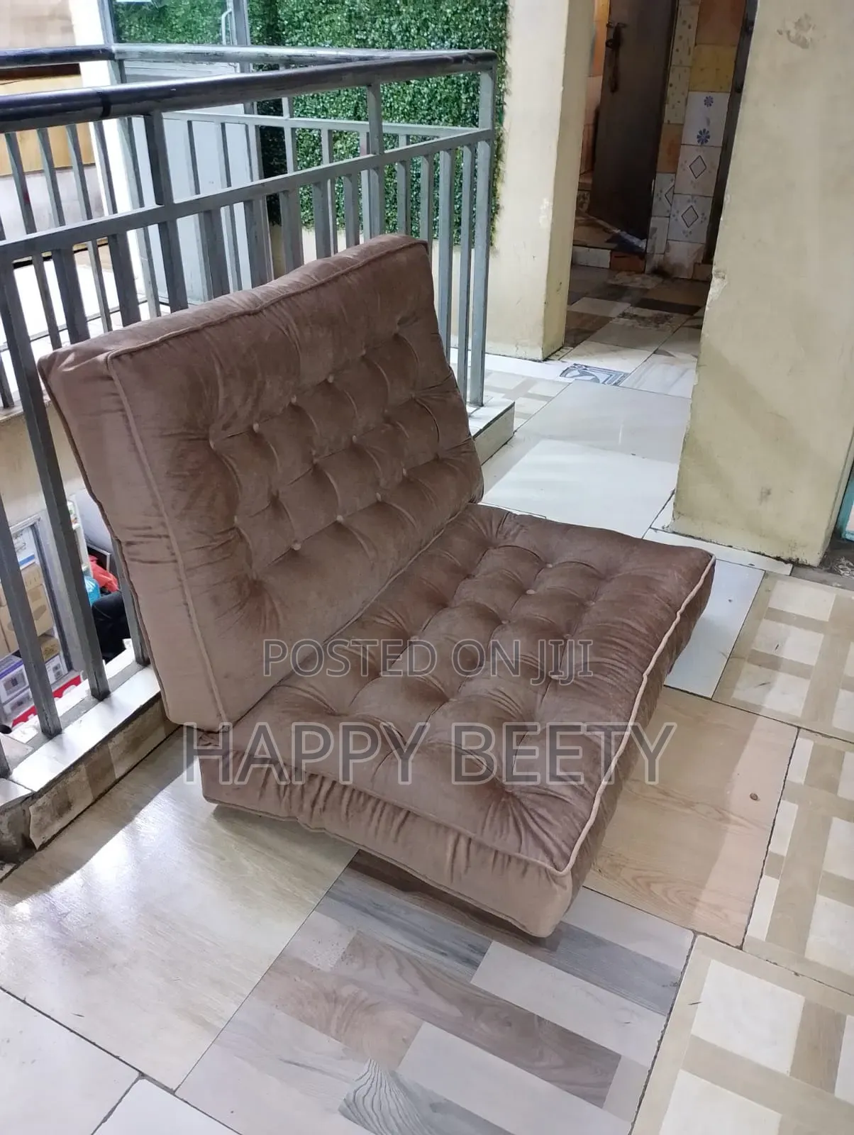 Customized Fiber Filled Cozy Cushions