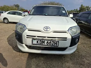 Toyota Succeed 2018 Off white