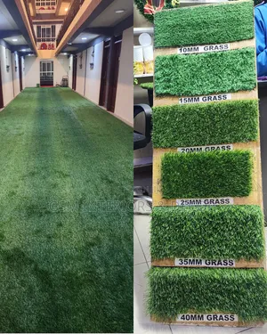 Artificial Green Grass Carpets for Airbnb Flooring Spacez