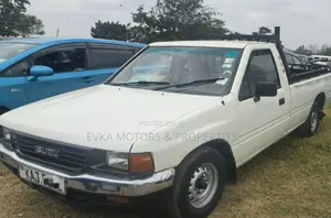 Isuzu Tougher 1997 White