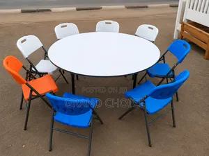 Round Event Table With Folding Chair