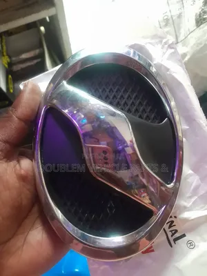 Front Grill Logo/Emblem Toyota Vitz/Vits 2012,2013,2014,2015,2018-2026