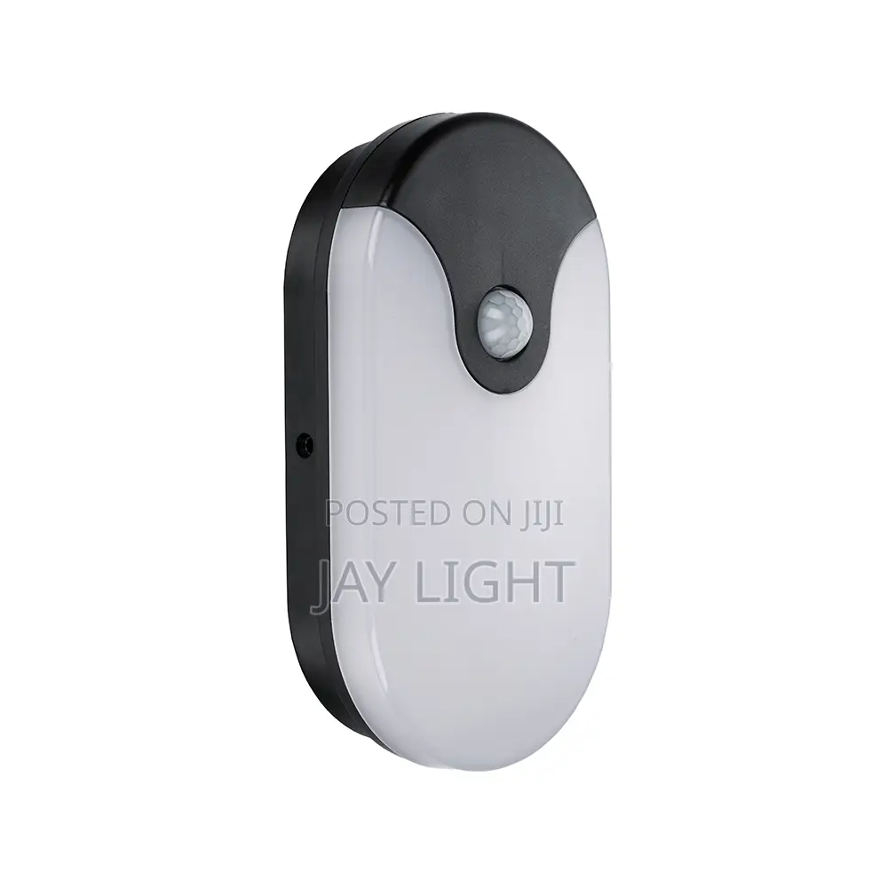 Modern Outdoor Waterproof Bathroom Bulkheads Light With Sensor