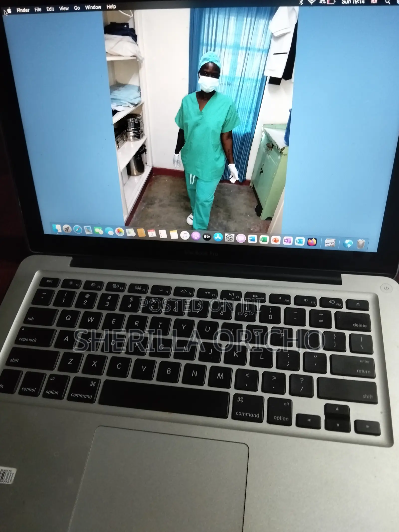Laptop Apple MacBook Pro 8GB Intel Core i7 SSD 256GB
