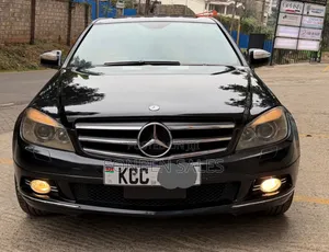 Mercedes-Benz C-Class C 250 CGI BlueEFFICIENCY (W204) 2009 Black