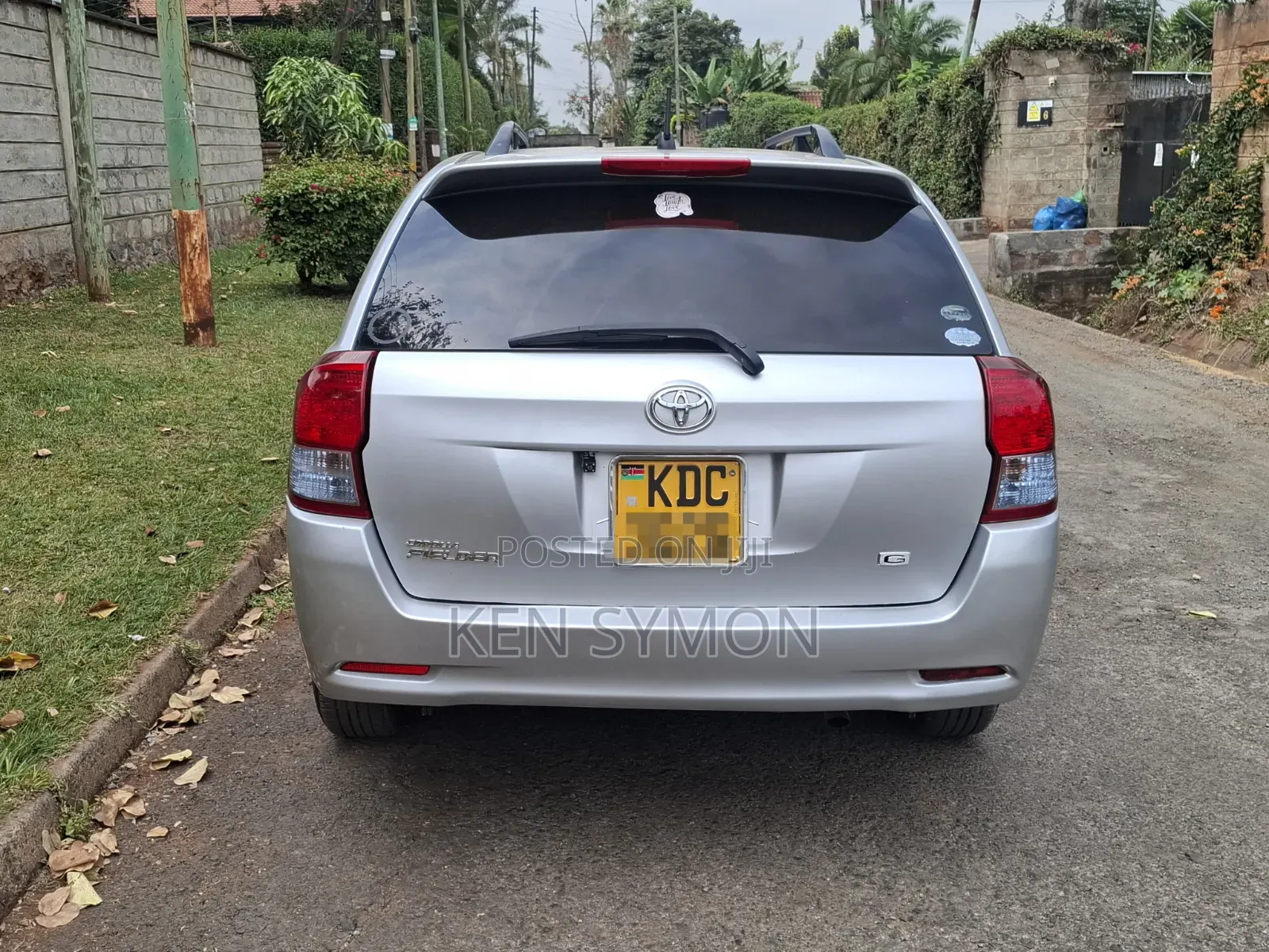 Toyota Corolla Fielder 2014 Silver