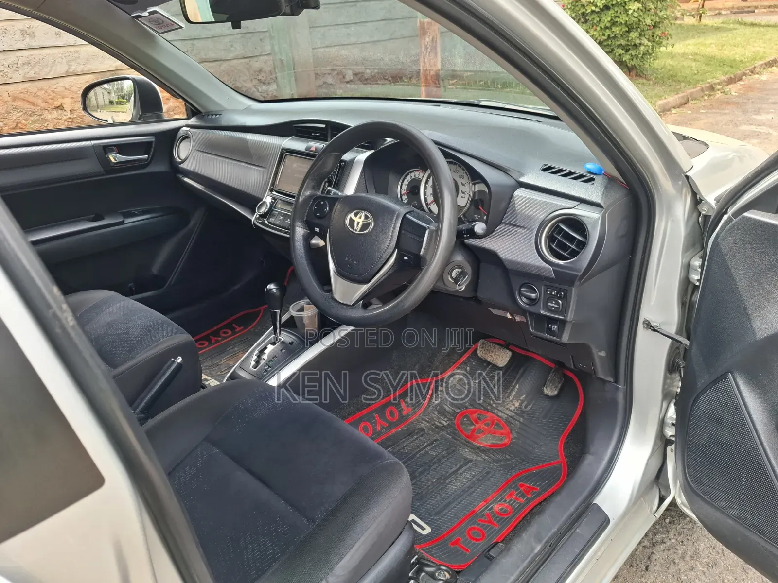 Toyota Corolla Fielder 2014 Silver