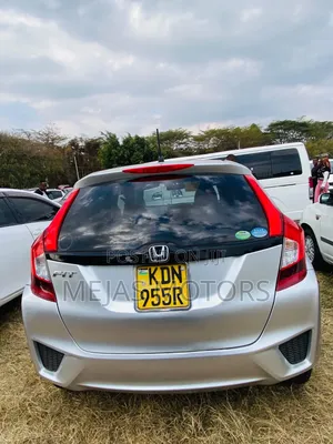 Honda Fit 2016 Silver