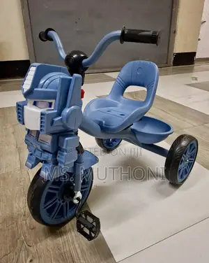 Kids Robot-Themed Tricycle!