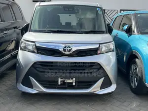 Toyota Tank 2019 Silver