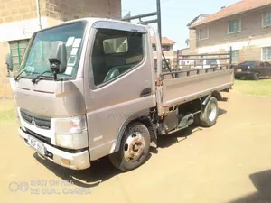 Mitsubishi Canter KCF
