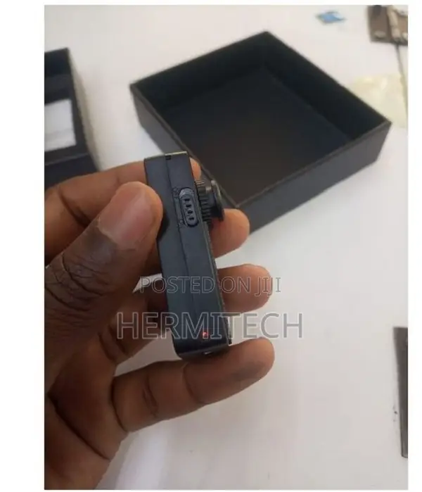 Discreet Mini Button Camera for Video Surveillance