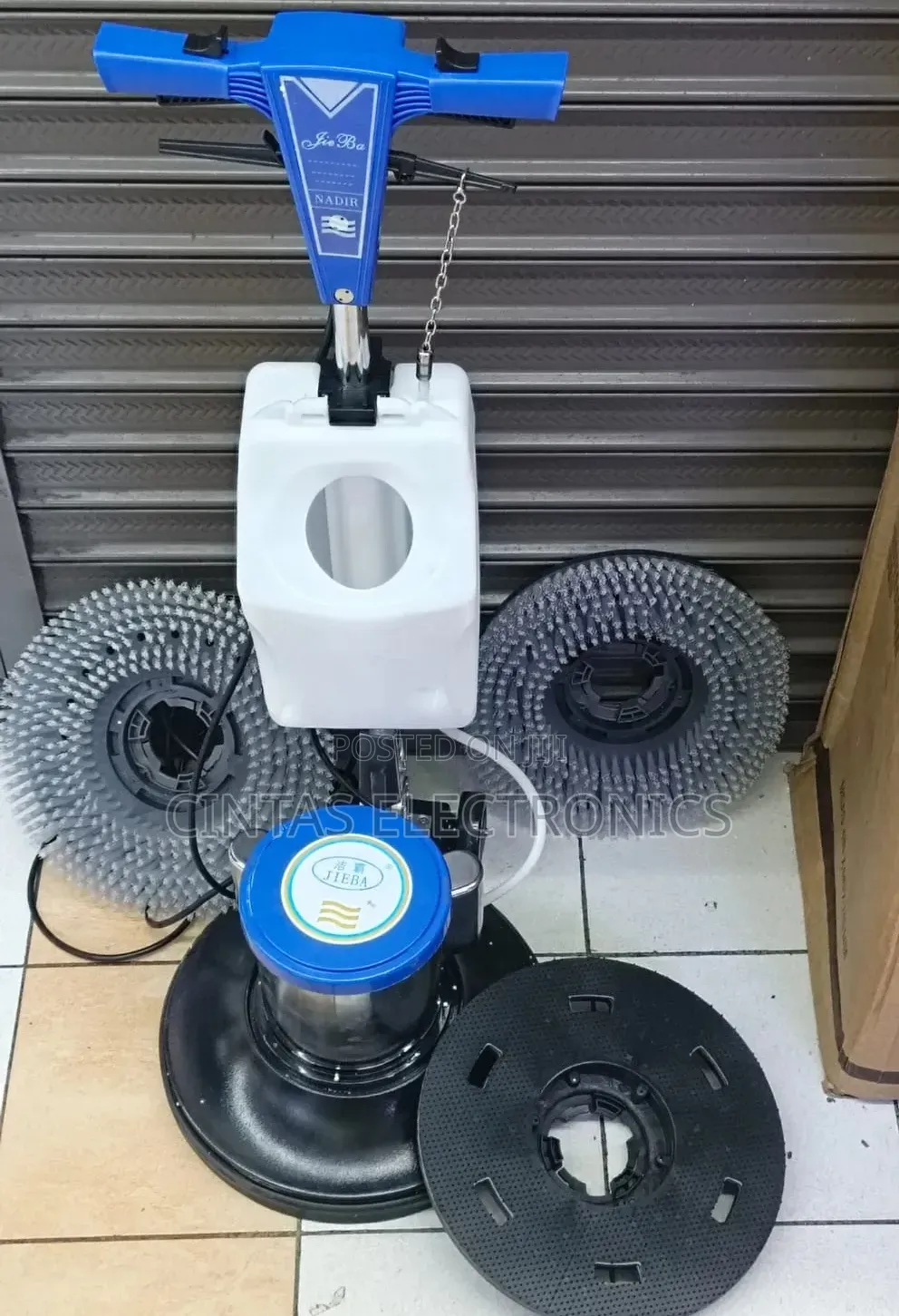Floor Scrubber Machine
