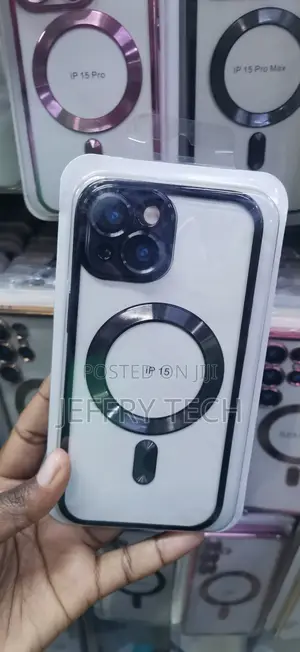 Clear MagSafe-compatible Shockproof Phone Case for the iPhone 15