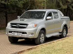 Toyota Hilux 2007 Silver