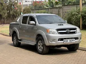 Toyota Hilux 2007 Silver