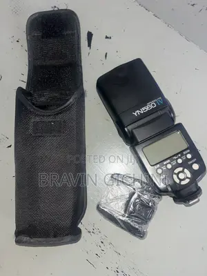 Yongnuo YN560 IV Speedlight Flash – Excellent Condition