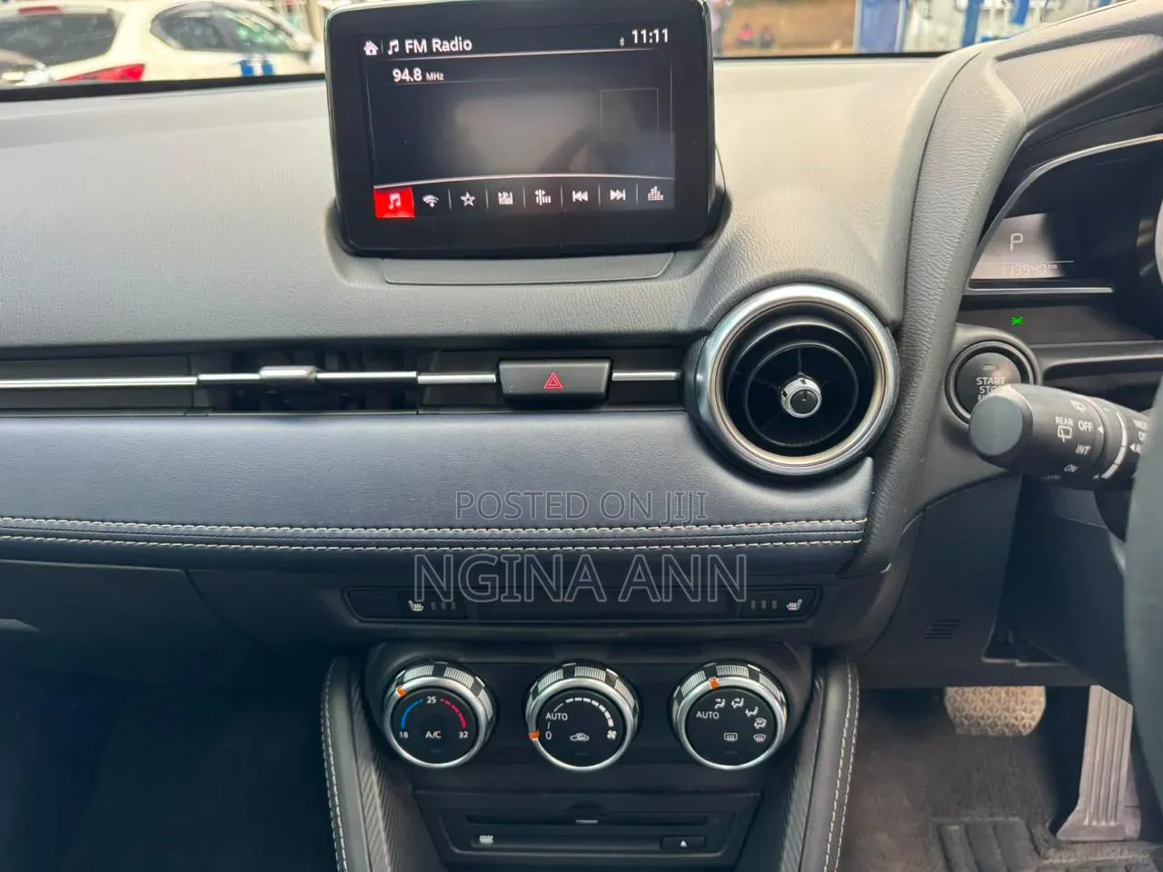 Mazda 2 2019 Silver