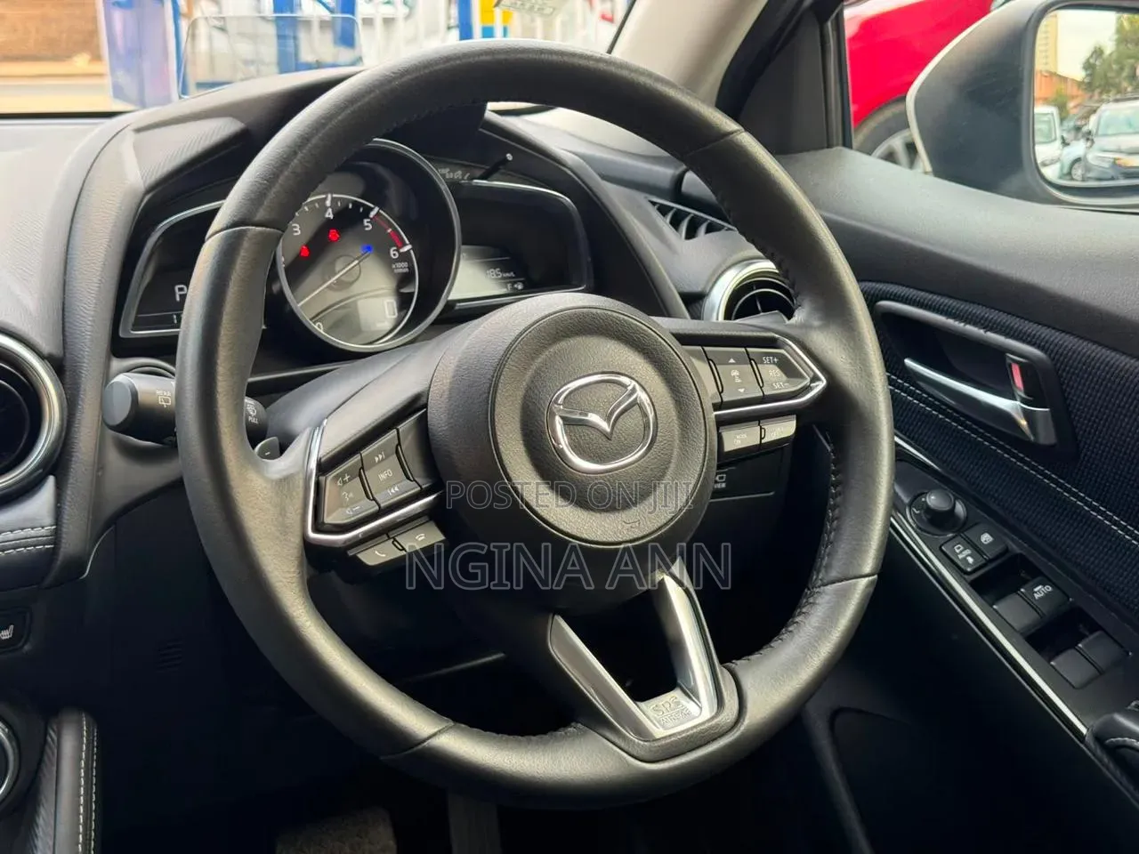 Mazda 2 2019 Silver