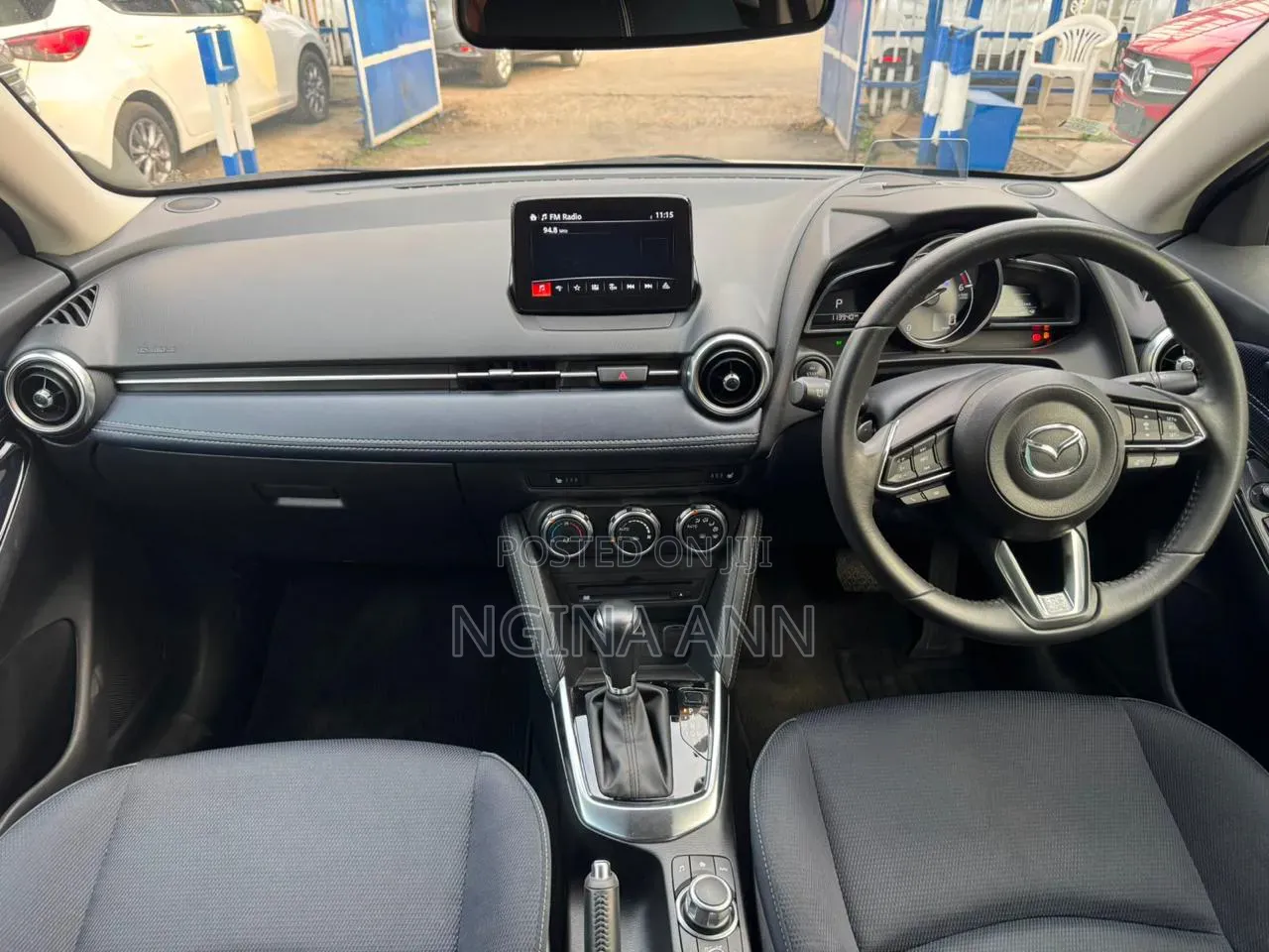 Mazda 2 2019 Silver