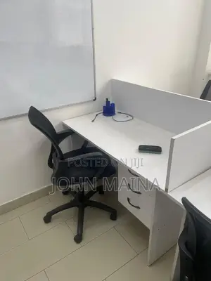 Workstation 4-Seater Office Workstation