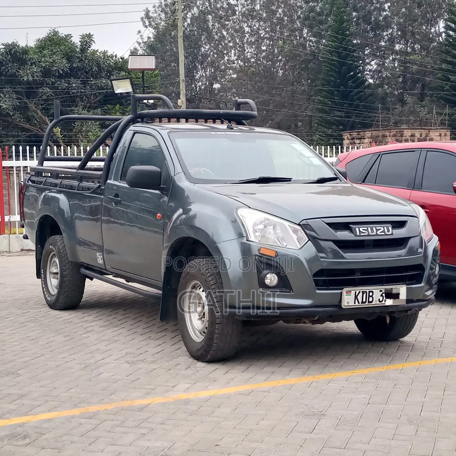 Isuzu D-MAX 2021 Gray