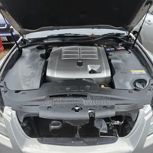 Toyota Crown 2011 Silver