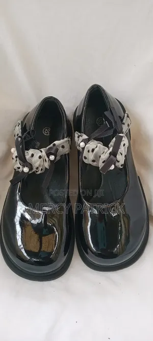 Cute Porsche Black Shoes