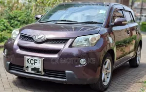 Toyota IST 2008 Maroon