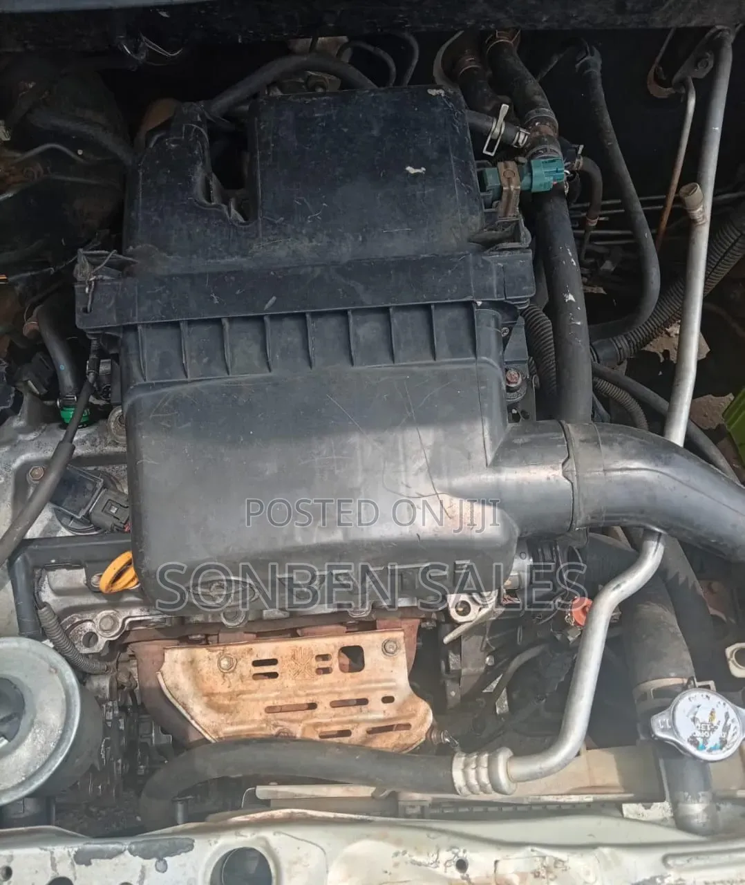 Toyota Platz 2005 Beige