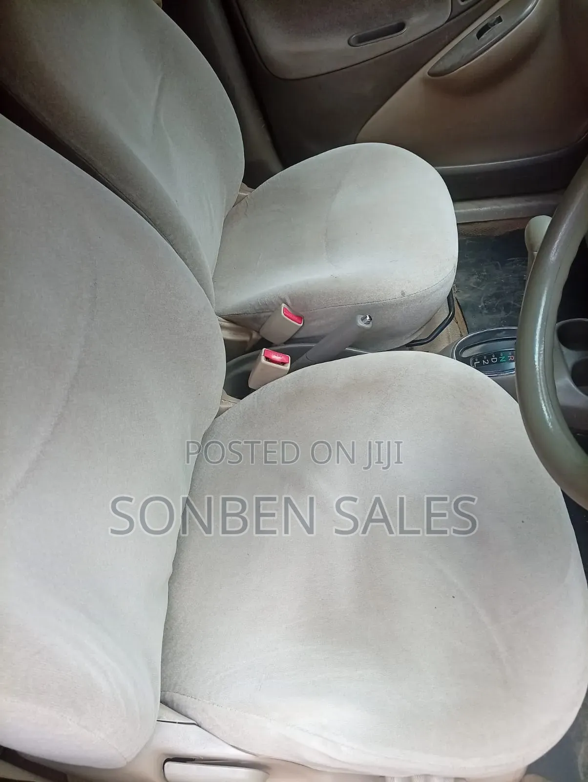 Toyota Platz 2005 Beige