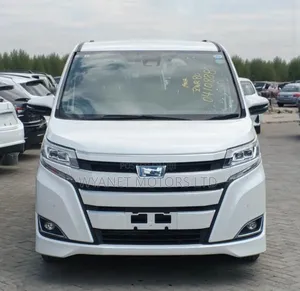 Toyota Noah 1.8 FWD Hybrid (7 seater) 2019 White