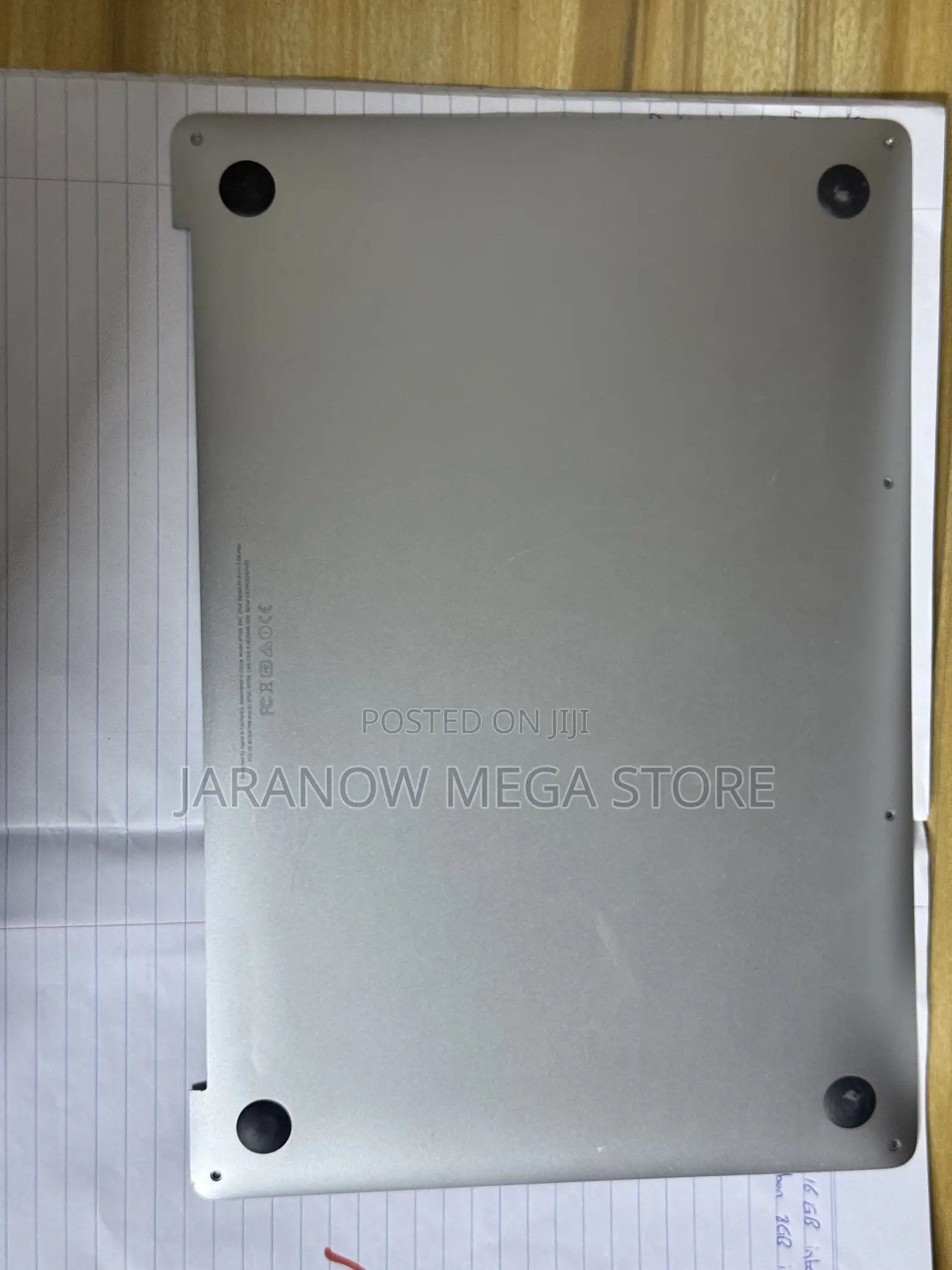 Bottom Case / Back Cover