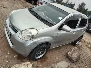 Toyota Passo 2013 Silver