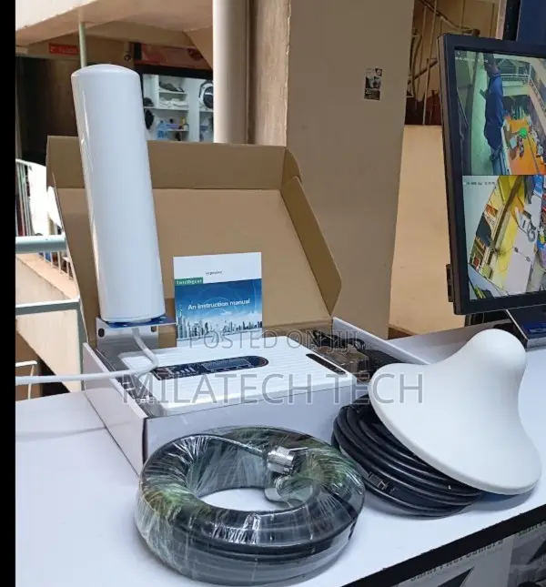 5G GSM Repeater With Indoor Outdoor Antennas