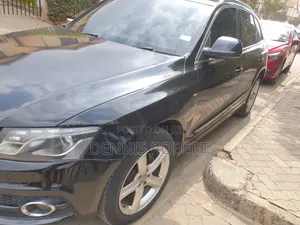 Audi Q5 2011 Black