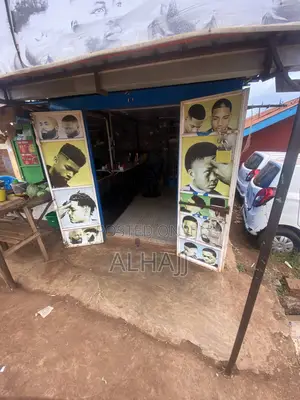 Kinyozi Shop