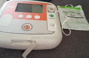 Defribilator