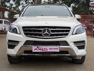 Mercedes-Benz M Class 2013 White