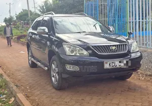 Toyota Harrier 2010 Black