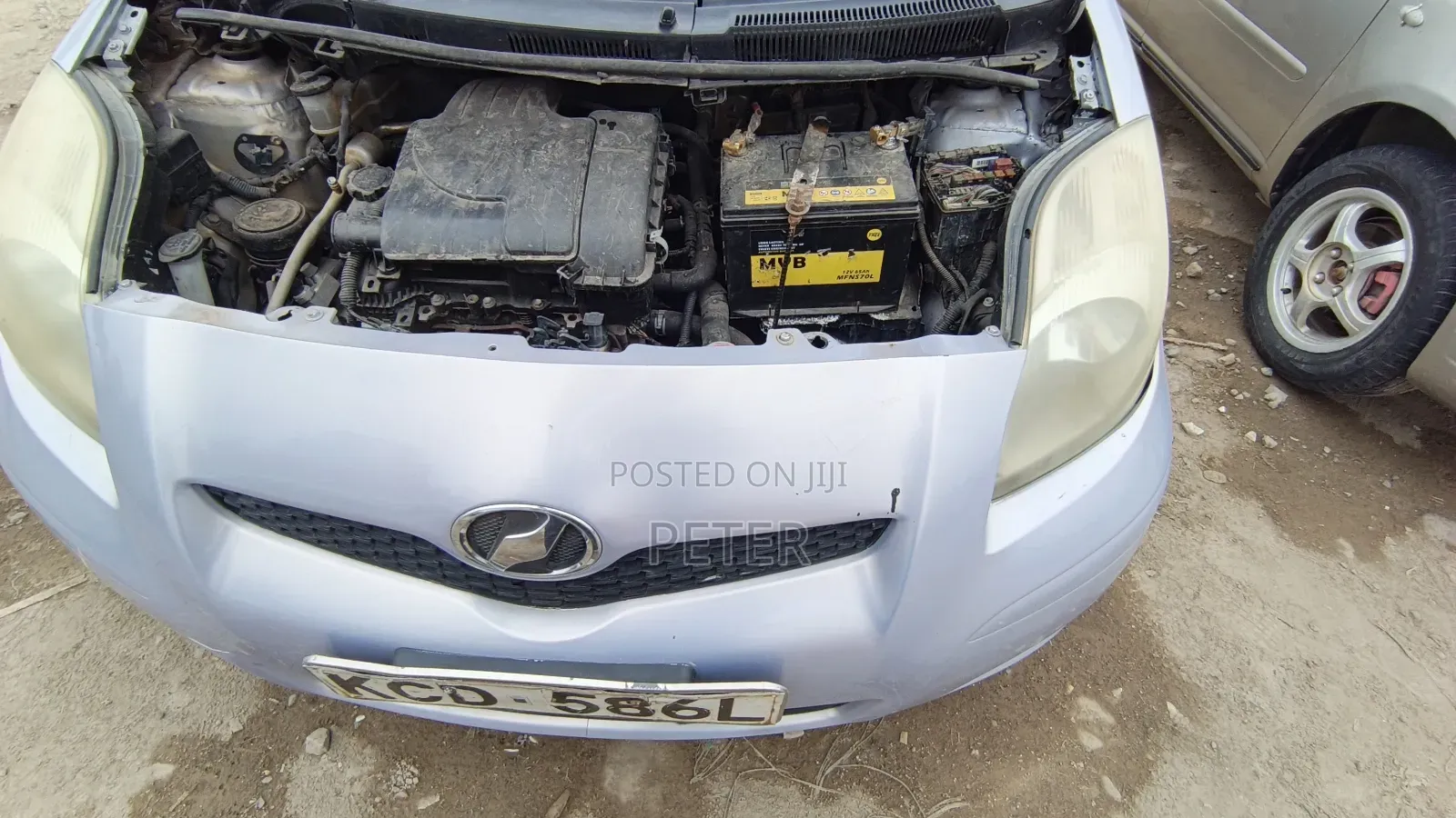 Toyota Vitz 2008 Silver