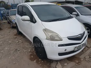Toyota Ractis 2007 White