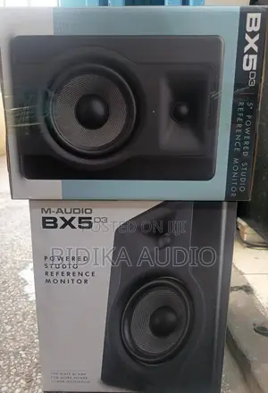 Brand New M-Audio BX5studio Speakers